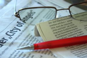 Bagaimana cara membuat tulisan pada artikel menjadi dua kolom?